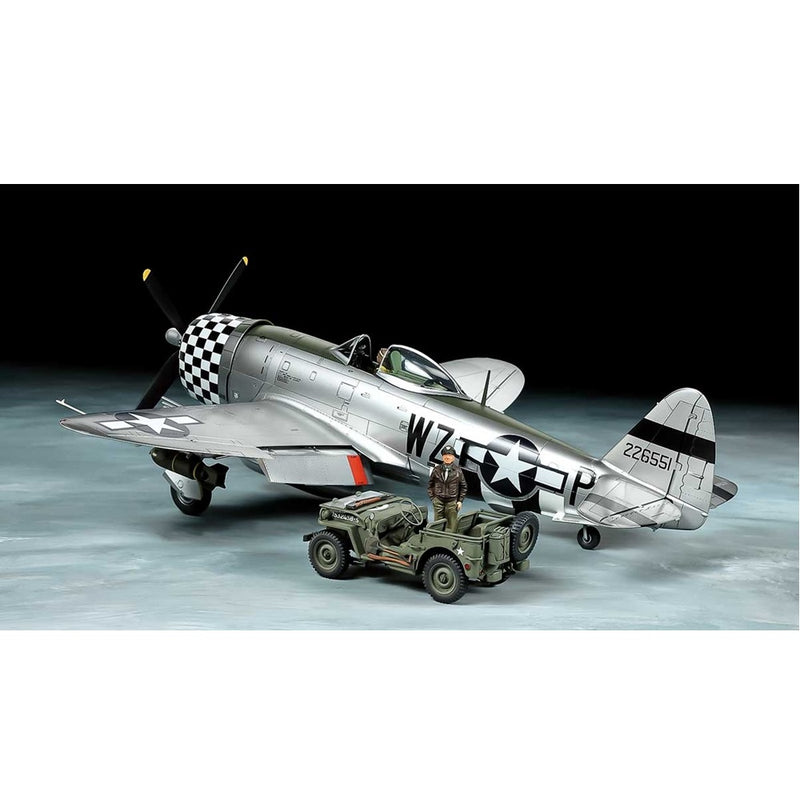 P-47D Thunderbolt "Bubbletop" & U.S. 1/4-ton 4×4 Light Vehicle