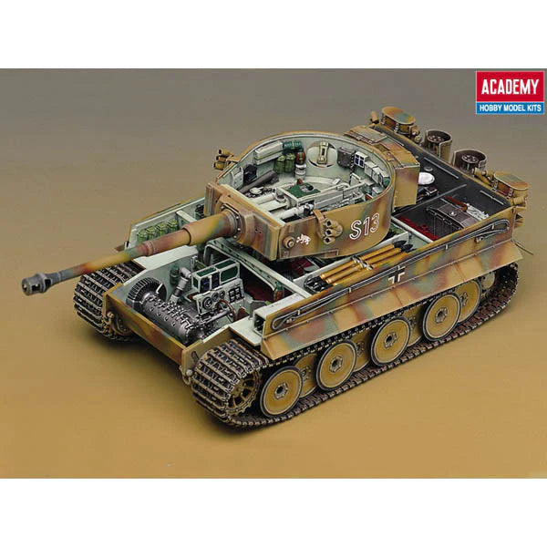 Tiger 1 Early Version (Interior detail)