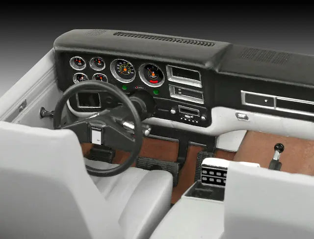 Revell "Stranger Things" 1985 Chevrolet K5 Blazer 1:25