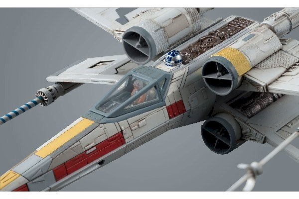 Revell Star Wars X-Wing Starfighter (Bandai) 1:72