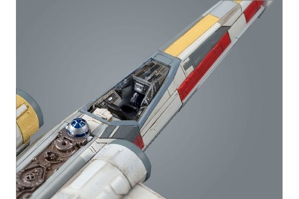 Revell Star Wars X-Wing Starfighter (Bandai) 1:72