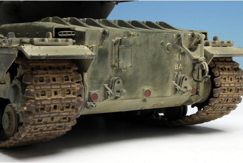 British Heavy Tank Conqueror - Black Label Series (1:35)