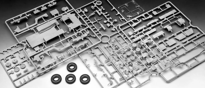 Revell Model Set - HMMWV M109 7A2 (1:35)