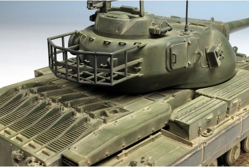 British Heavy Tank Conqueror - Black Label Series (1:35)