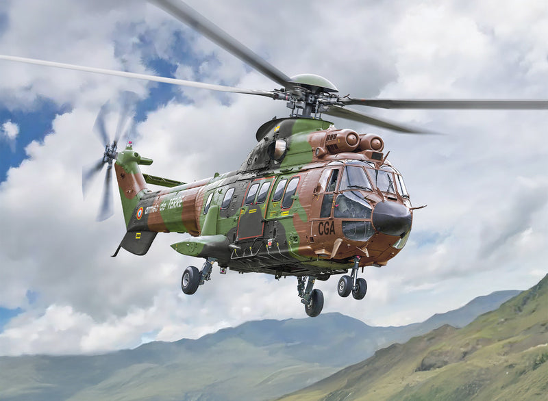 Italeri AS332 Super Puma (1:72)