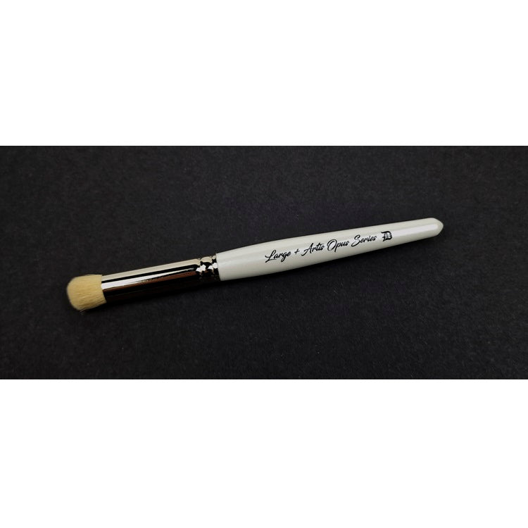artis-opus-series-d-brush-size-l