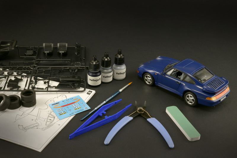Italeri Porsche 911 Complete Set for Modeling Starter Kit (1:24)