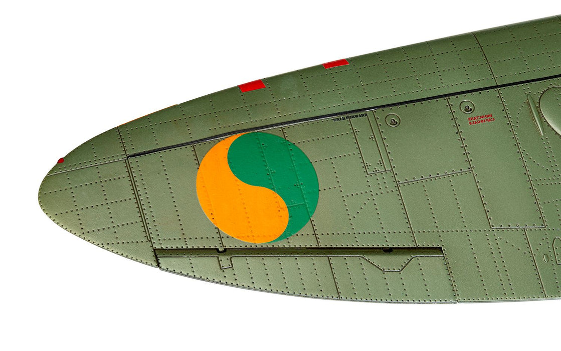 Airfix Supermarine Spitfire TR.9 (1:48)