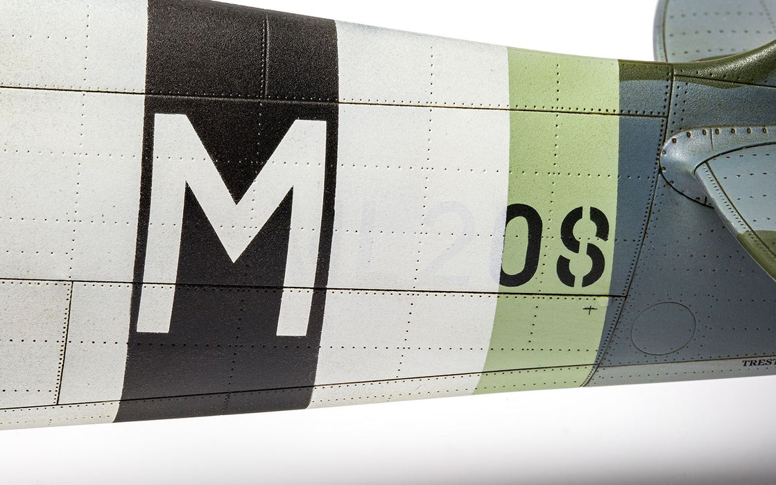 Airfix Supermarine Spitfire Mk.IXc - Flying Dray (1:24)