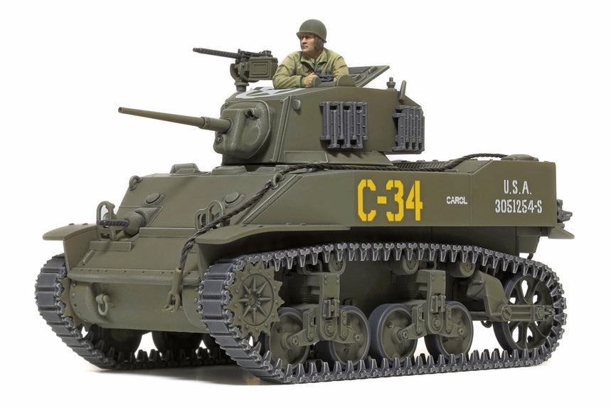 US Light Tank M5A1 Stuart (1:48)