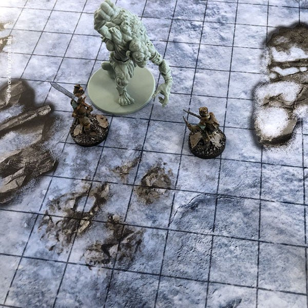 PWork Wargames Combat Book: Rewritable Combat Maps for Tabletop RPGs - 45 Maps