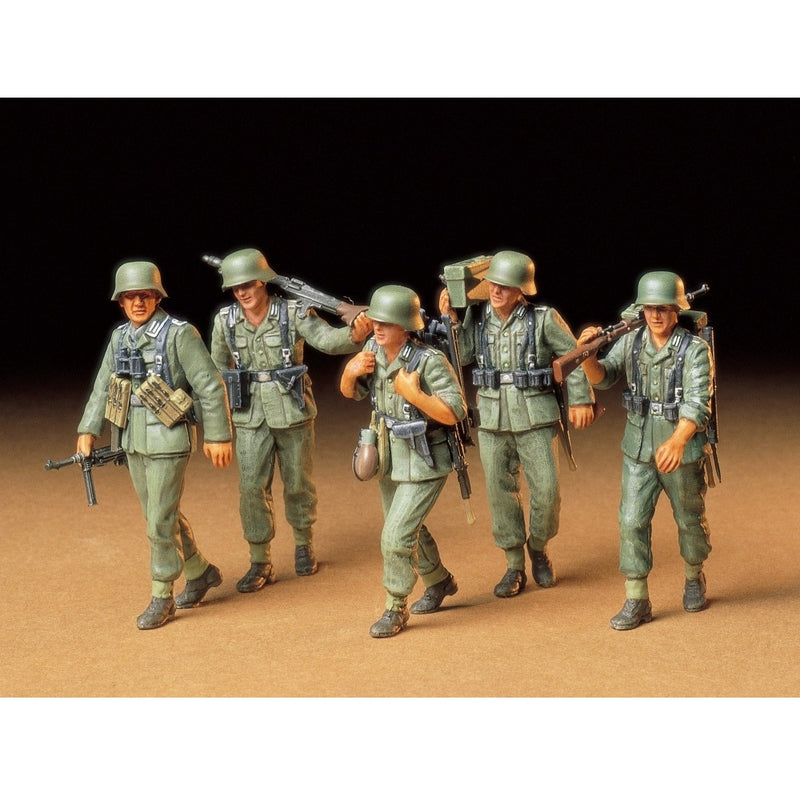 German Machine Gun Crew 1:35