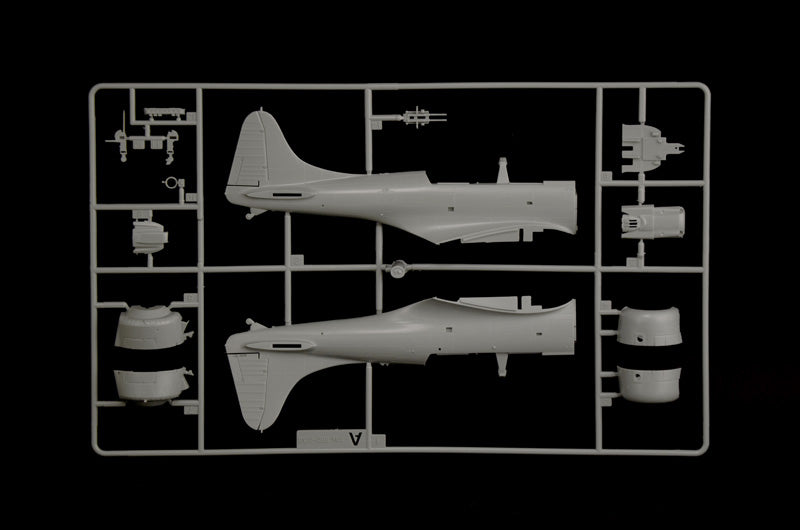 Italeri SBD-3 Dauntless (1:48)