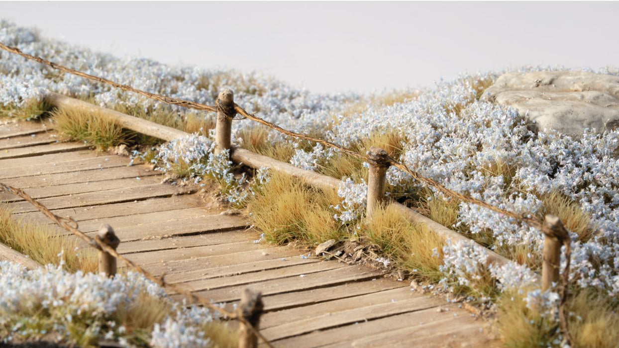 GamersGrass Flowers - Light Blue Lilac