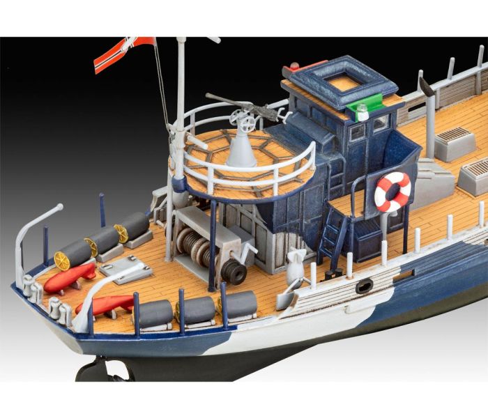 Revell KFK (Kriegsfischkutter) 1:144