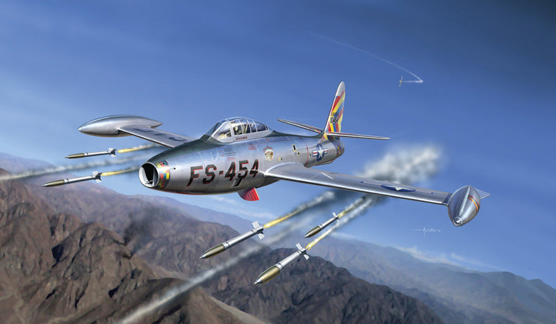 Italeri F-84 E/G Thunderjet (1:72)