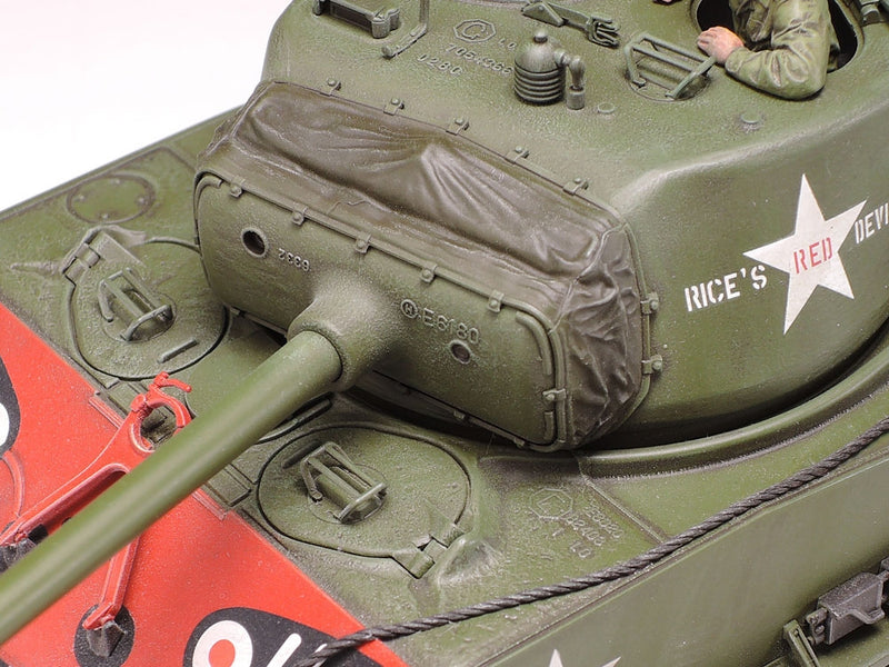 US Medium Tank M4A3E8 Sherman "Easy Eight" Korean War (1:35)