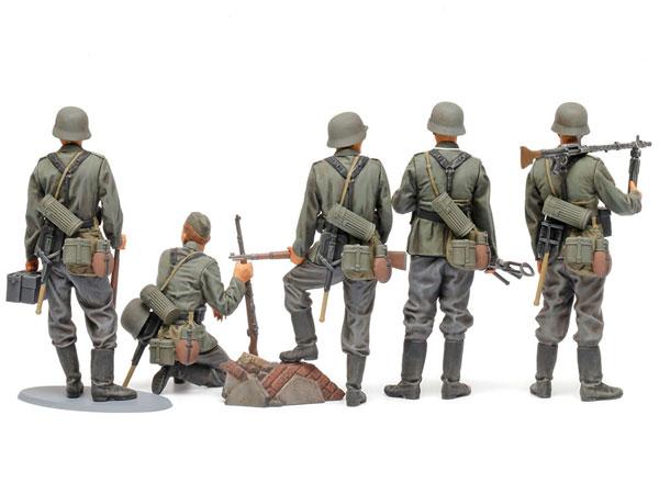 German Infantry Set Mid WWII