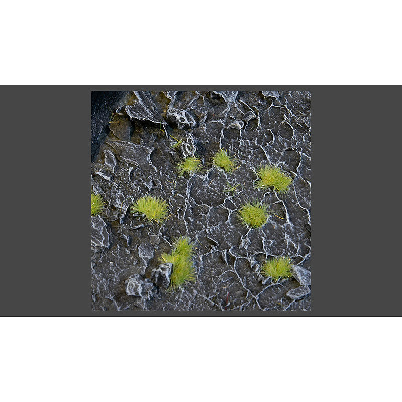 GamersGrass Static Grass Tufts - Tiny Light Green 2mm - Tiny